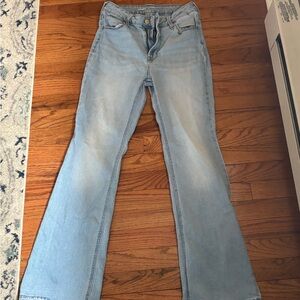 Old Navy WOW Flare Jeans
